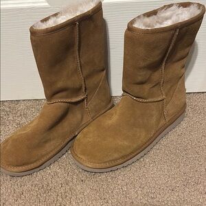 Cozy Tan Suede Boots